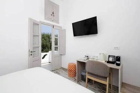 The Museum Project Oia - 44