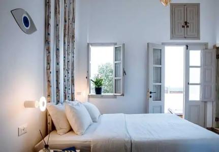 The Museum Project Oia - 111