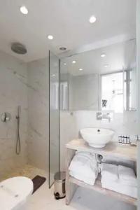 The Museum Project Oia - 68