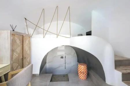 The Museum Project Oia - 12