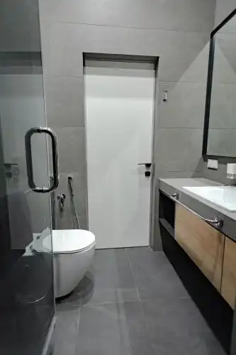 Duke Apartments - 5
