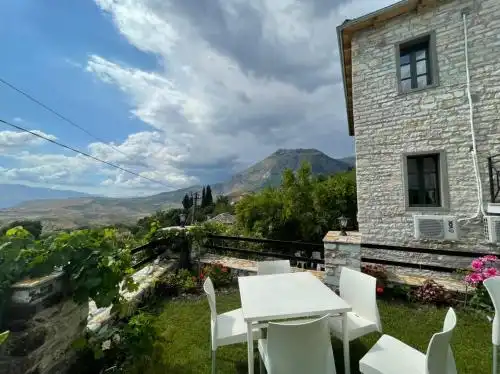 Bujtina Maria Mini-hotel - 26