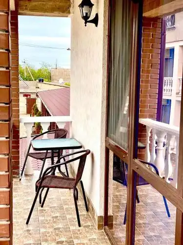 Verona House - 7