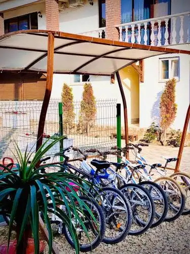 Verona House - 6