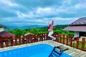 Bilya lisu Guest house, Slavskoye