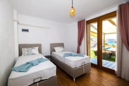 Alice Tatil Evi - 28