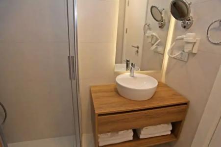 Queen Residence & Apart - 9