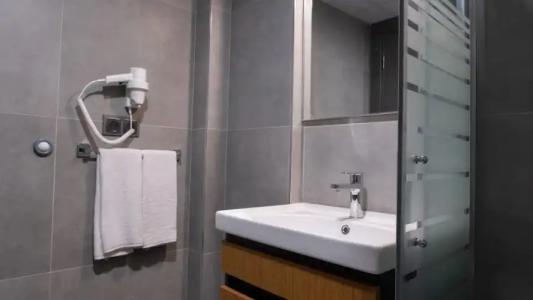 Opera Suites Apart - 126