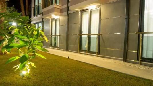 Opera Suites Apart - 112