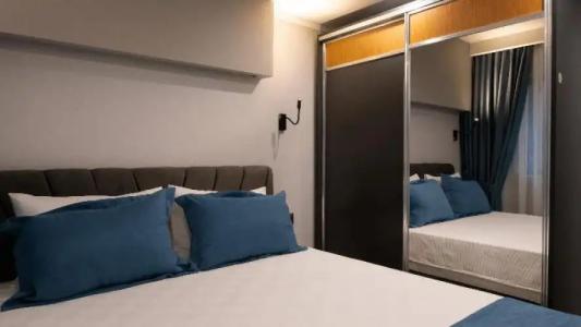 Opera Suites Apart - 53