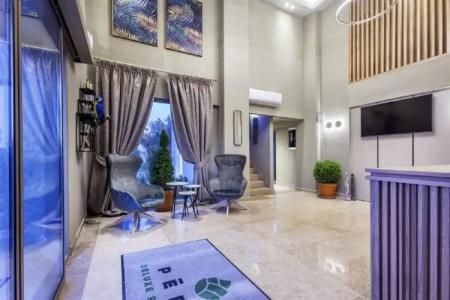 Pefki Deluxe Residences - 16