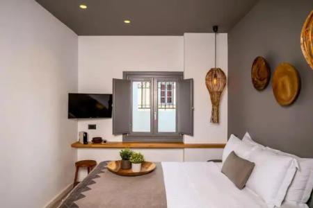 Lemon Suites Santorini - 20