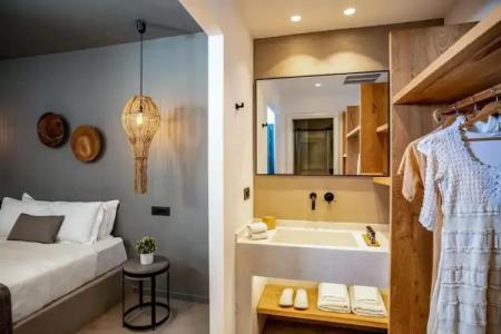 Lemon Suites Santorini - 21