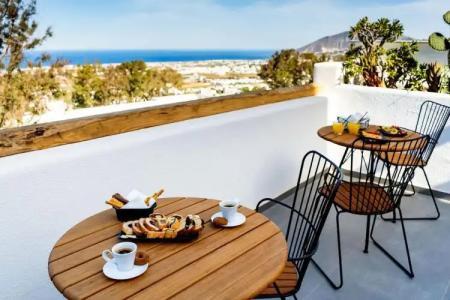 Lemon Suites Santorini - 14