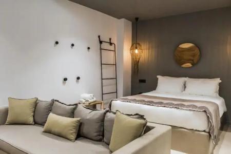 Lemon Suites Santorini - 22