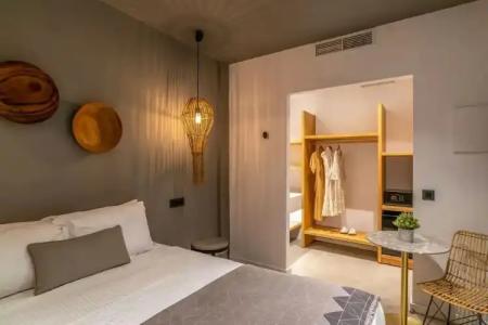 Lemon Suites Santorini - 16