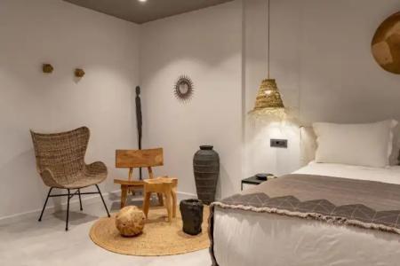 Lemon Suites Santorini - 33