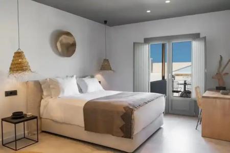 Lemon Suites Santorini - 32