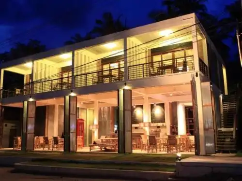 Samatha Bed & Breakfast - 5
