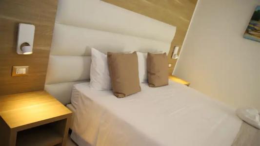 Travini Residence - 41