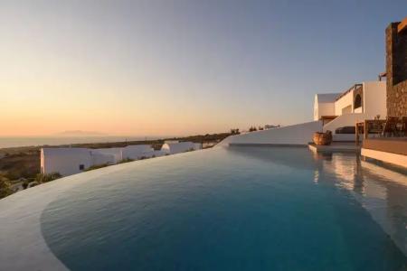 Este Luxury Suites - 100