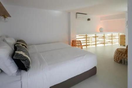 Este Luxury Suites - 77