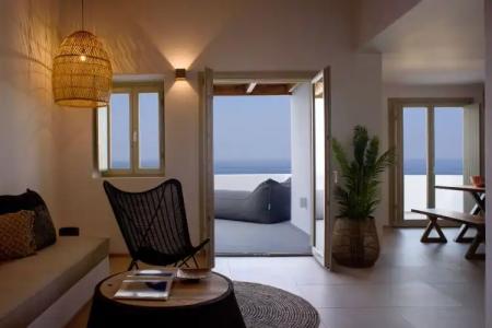 Este Luxury Suites - 103