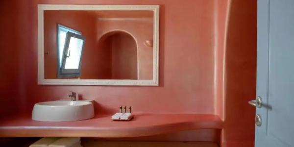 Este Luxury Suites - 8