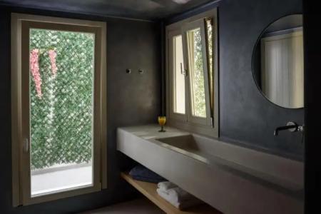 Este Luxury Suites - 73