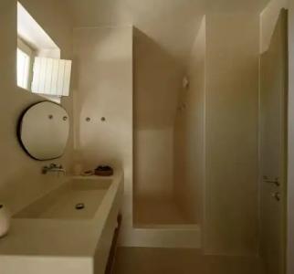 Este Luxury Suites - 6