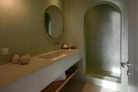 Este Luxury Suites - 71