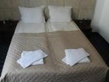 Deluxe Double Room (2 Adults + 1 Child)