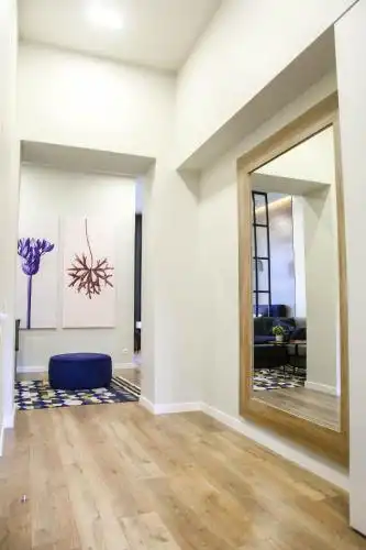 Apartments на Трояндовій - 35