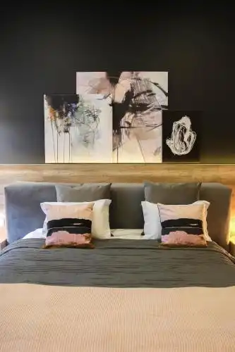 Apartments на Трояндовій - 36