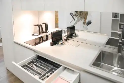 Apartments на Трояндовій - 24