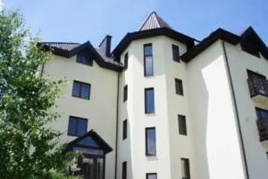 Rudiy Lis Mini-hotel, Skhodnitsa