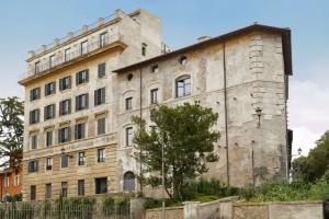 Rhinoceros Apart-hotel, Rome