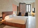 Deluxe Single Apartment