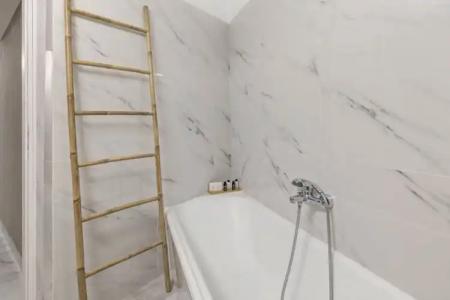 Athens Warehouse Boutique & Suites - 26