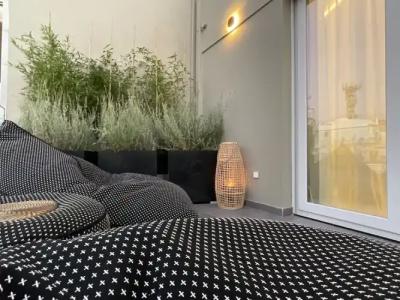 Athens Warehouse Boutique & Suites - 39