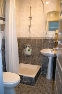 Yeshill Apart & Studio - 8