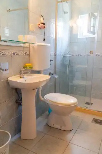 Guest House Buskovi - 15