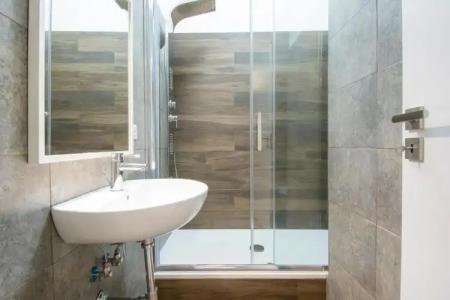 Luxury Boutique - 22