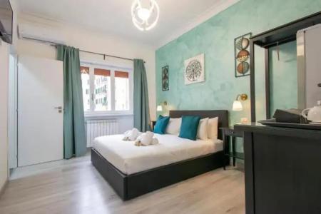 Luxury Boutique - 42