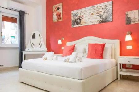 Luxury Boutique - 29