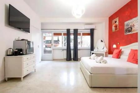 Luxury Boutique - 30