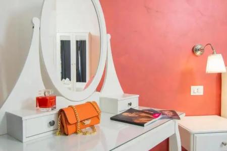 Luxury Boutique - 31