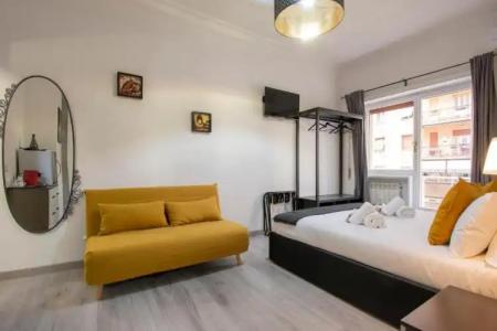 Luxury Boutique - 53