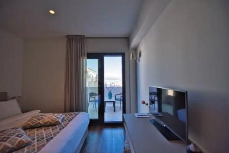 Urban Nest - Suites & Apartments - 2