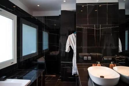 Pinacota Suites Athens - 99